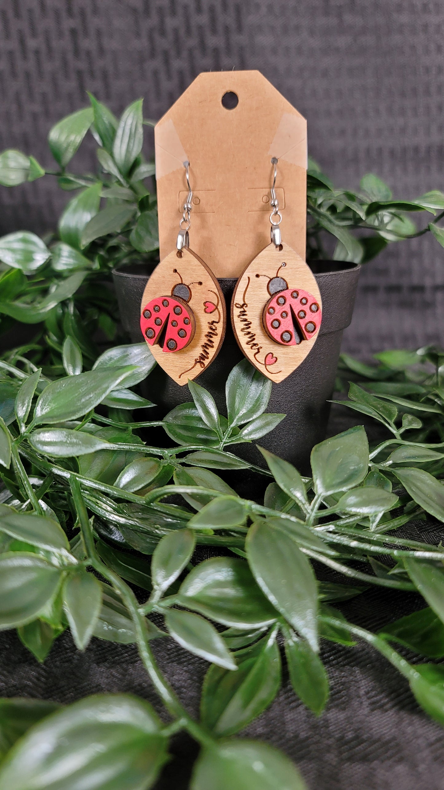 144850-Summer-Ladybugs