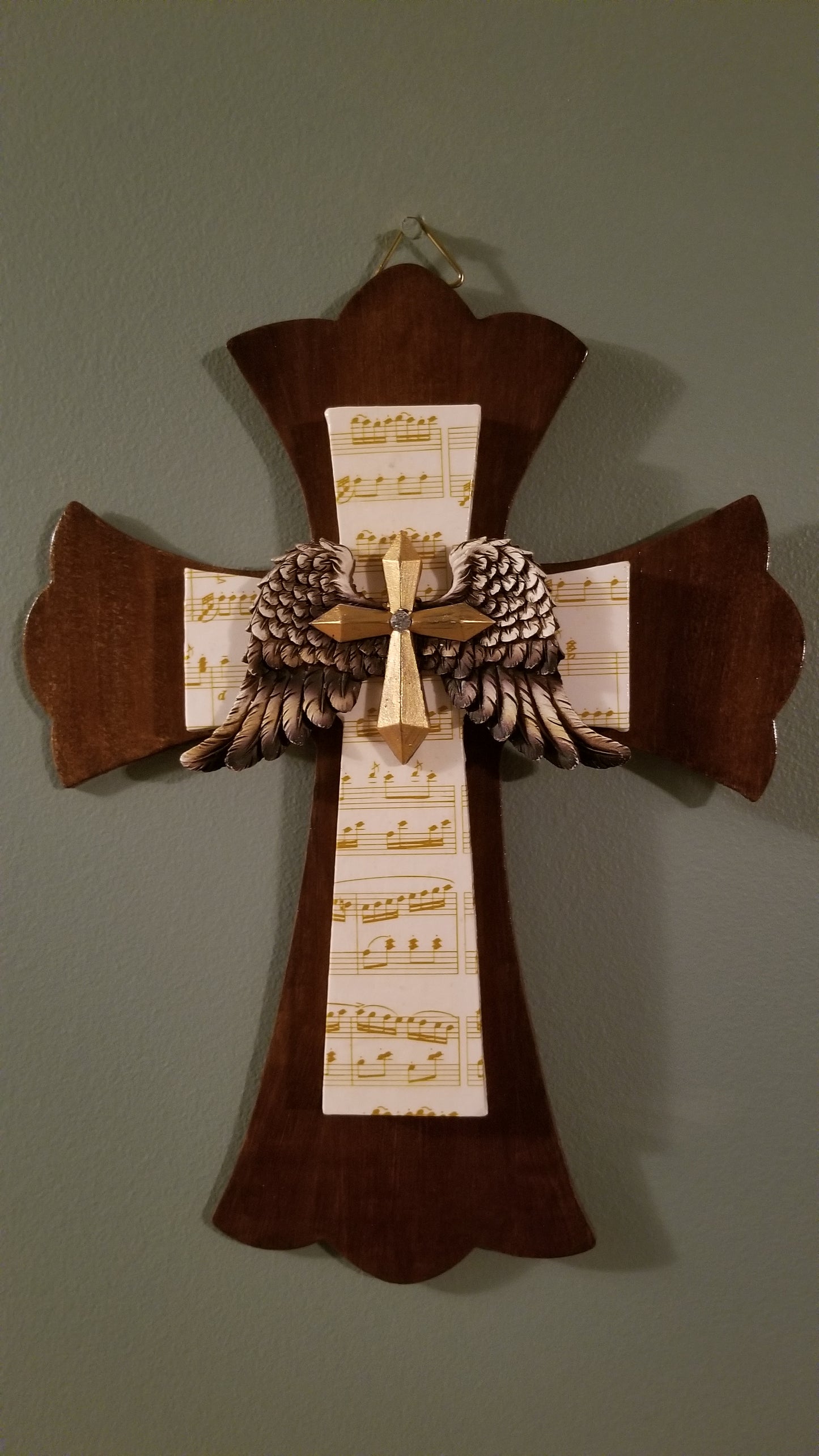 Three Layer Cross - 215843